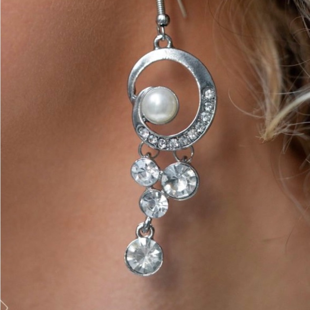 Perfect Paradigm - White Earrings